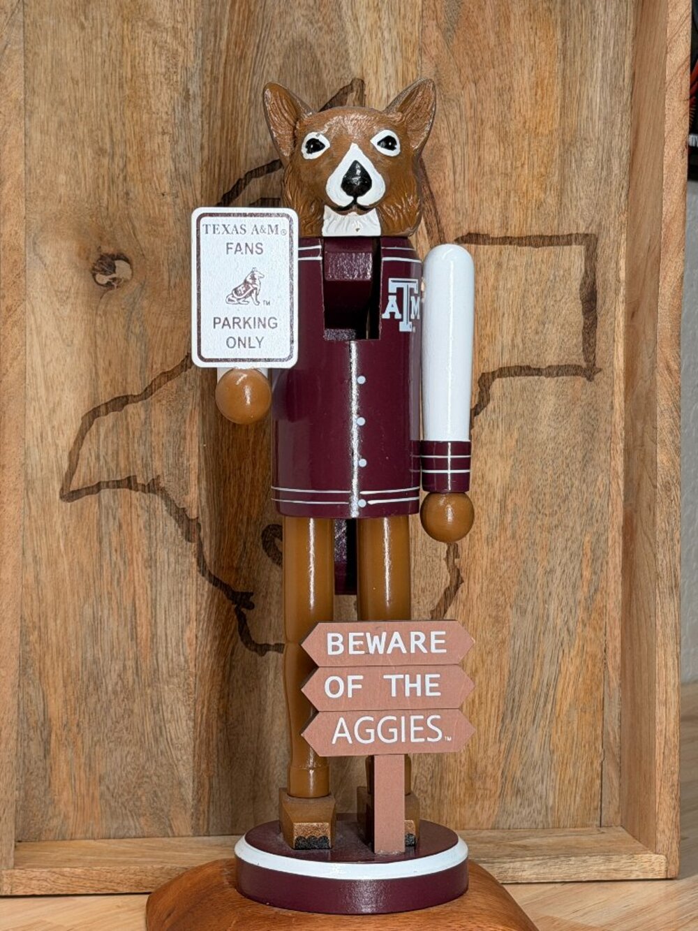 Texas A&M Aggies Reveille Beware of the Aggies 12" Nutcracker Santa's Workshop